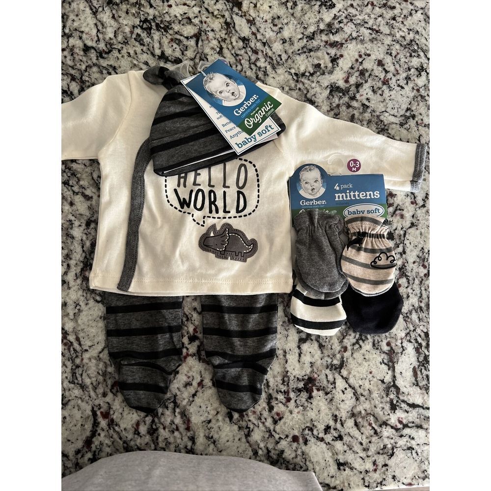 NWT Gerber‎ Hello World  3 Piece Set Newborn Plus 4 Pack Mittens